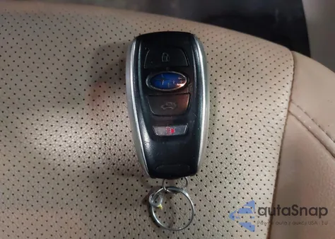 2017 Subaru Outback 2.5I Limited z USA, uszkodzony, nr VIN 4S4BSANC0H3271660